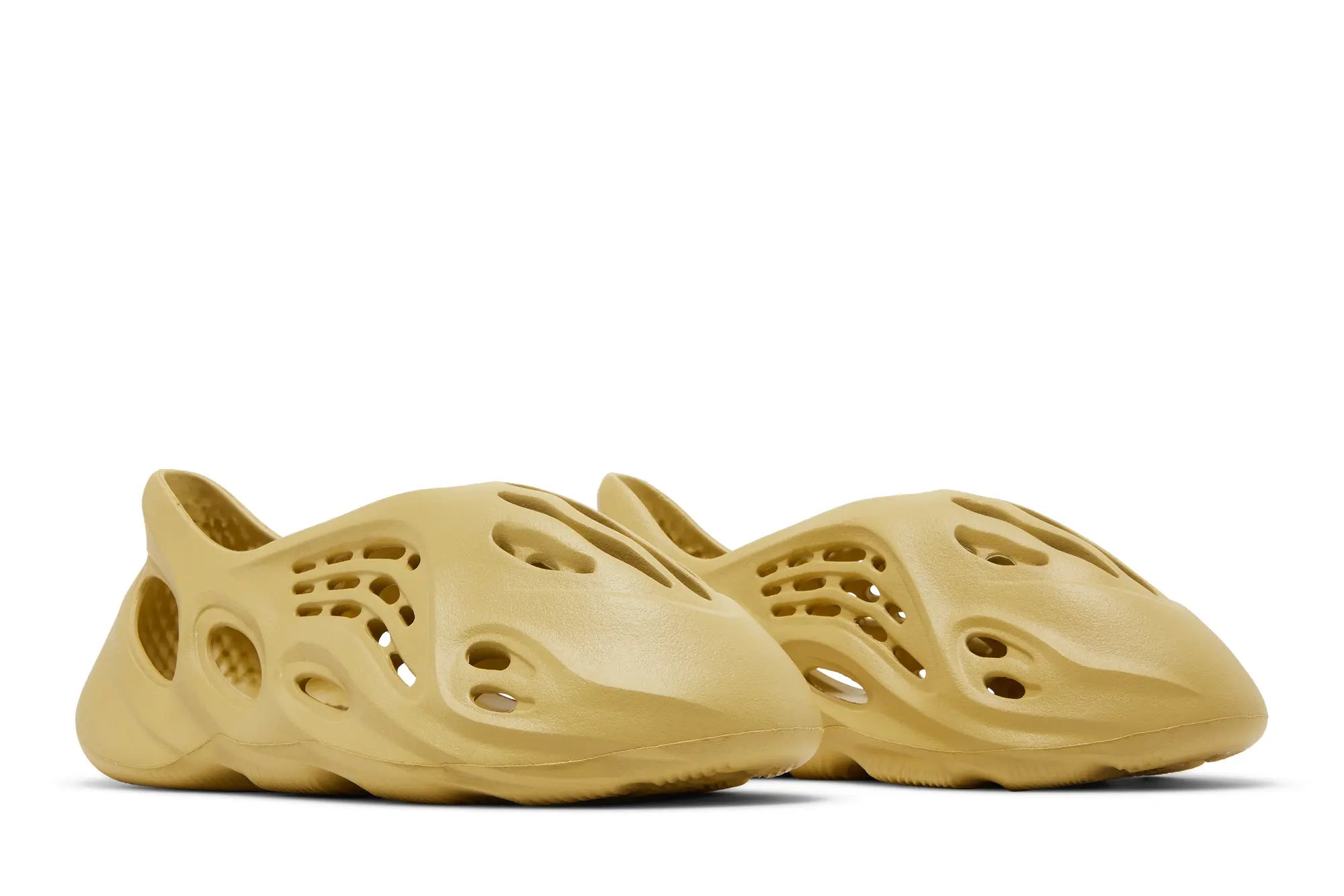 YEEZY Foam RNNR 'Sulfur'