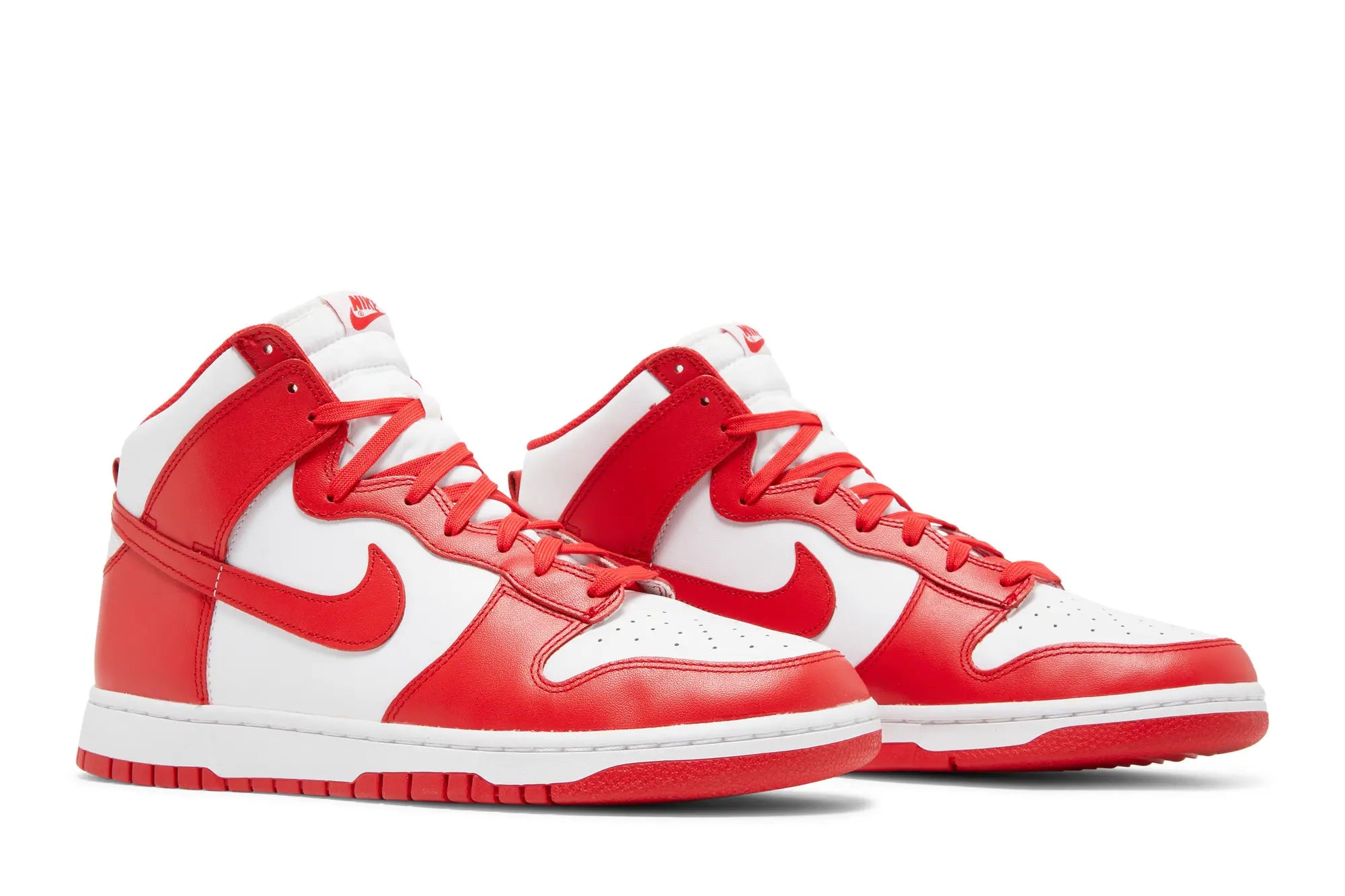 Nike Dunk High 'University Red'
